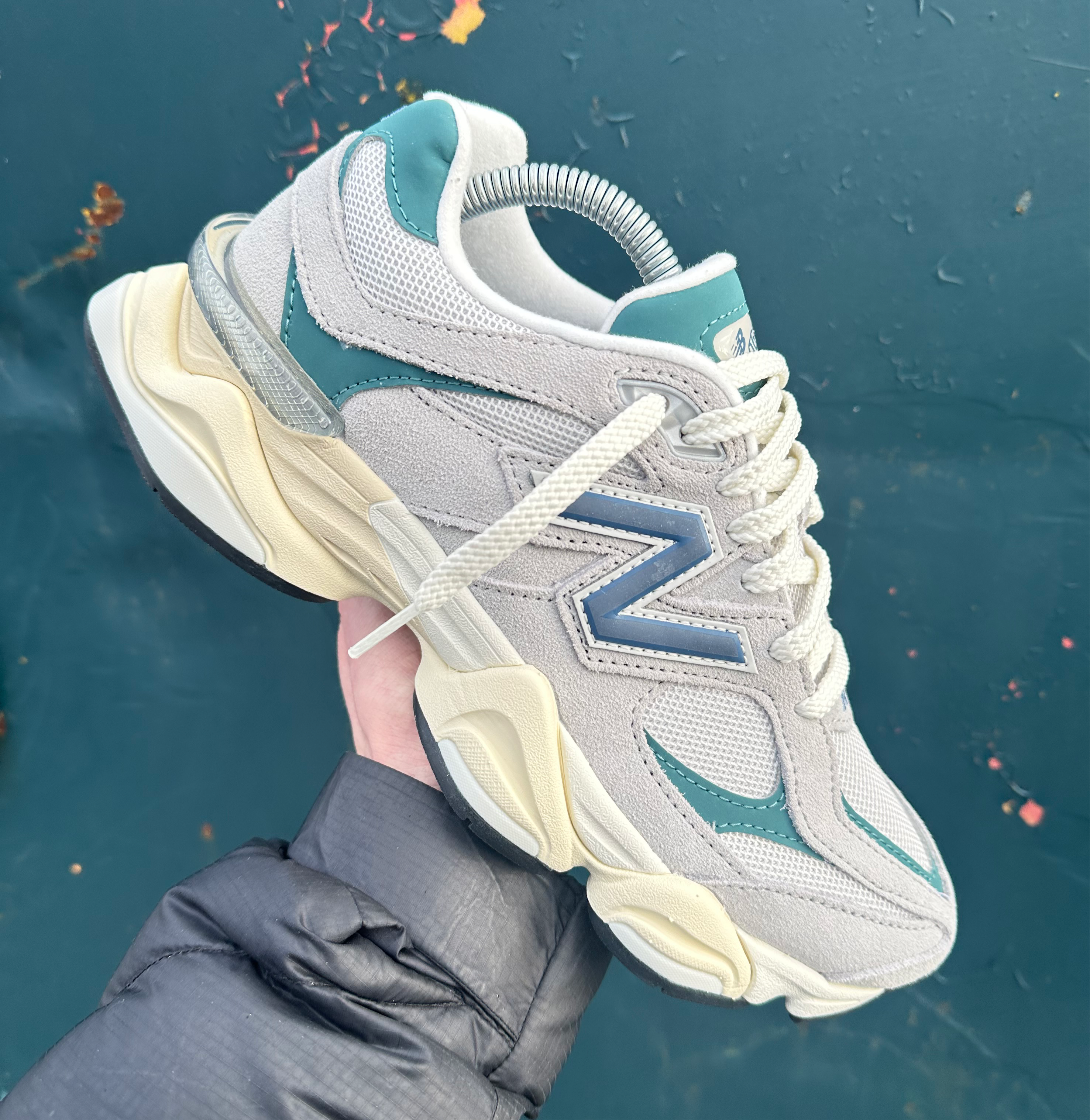 New Balance 9060 Trainers 'Grey Teal'