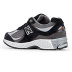 New Balance 2002R Trainers 'Black & Grey'
